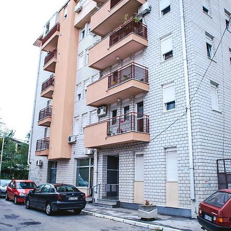 Apartment Stela Belgrado Exterior foto
