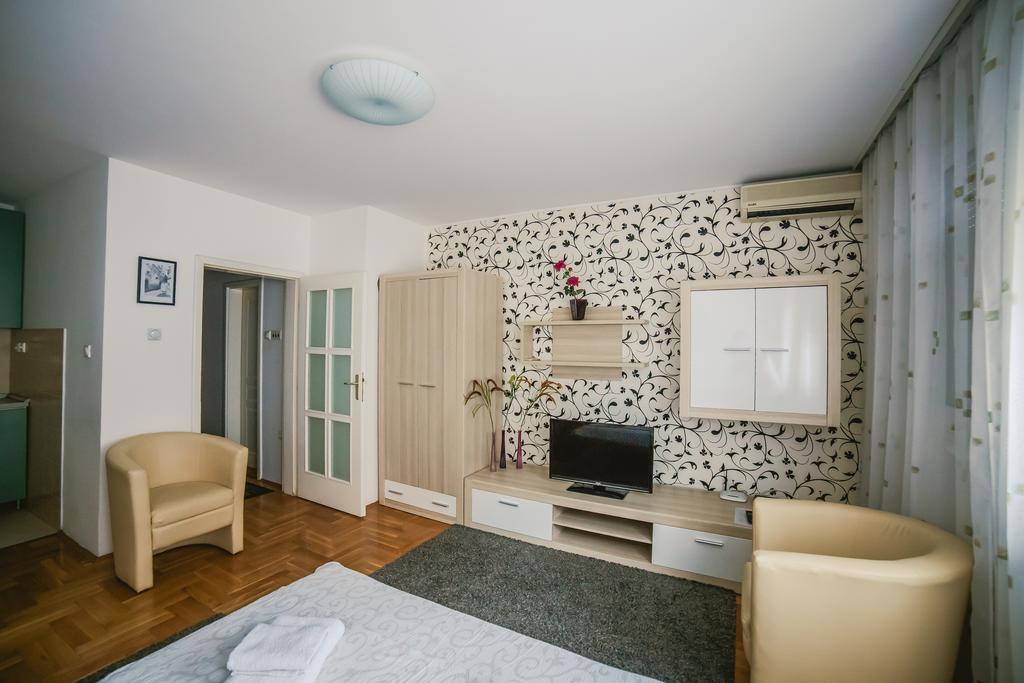 Apartment Stela Belgrado Exterior foto
