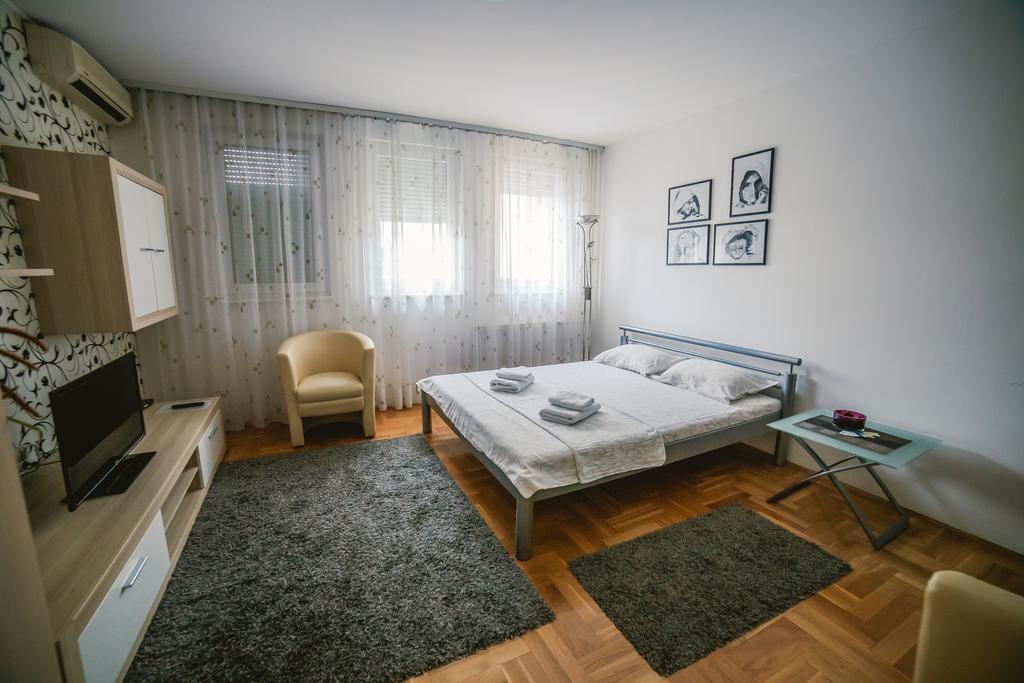 Apartment Stela Belgrado Exterior foto